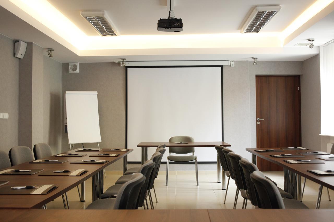 Iskra Hotel Radom Room photo