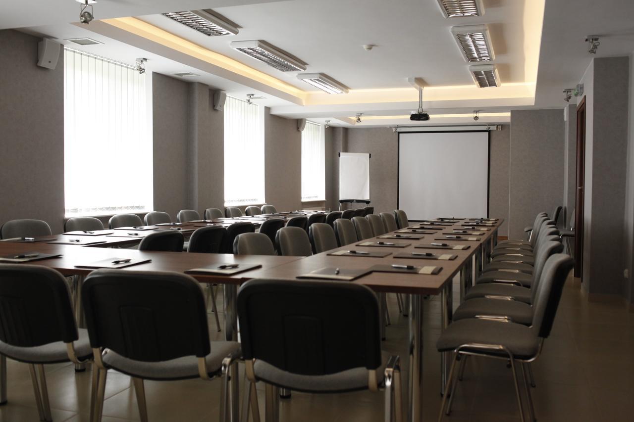 Iskra Hotel Radom Room photo