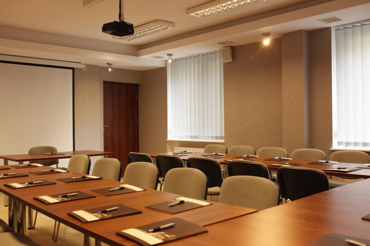 Iskra Hotel Radom Room photo