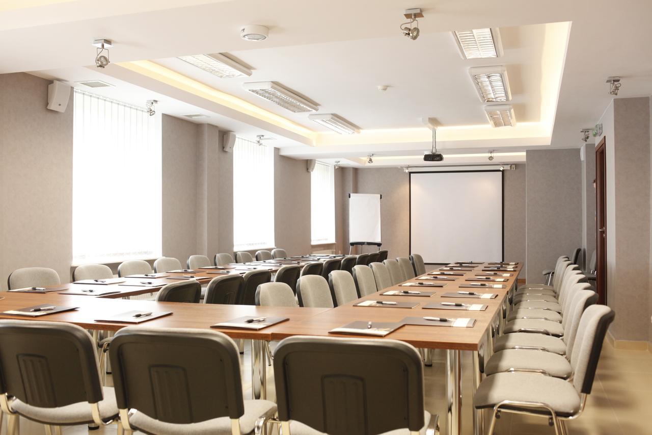 Iskra Hotel Radom Room photo