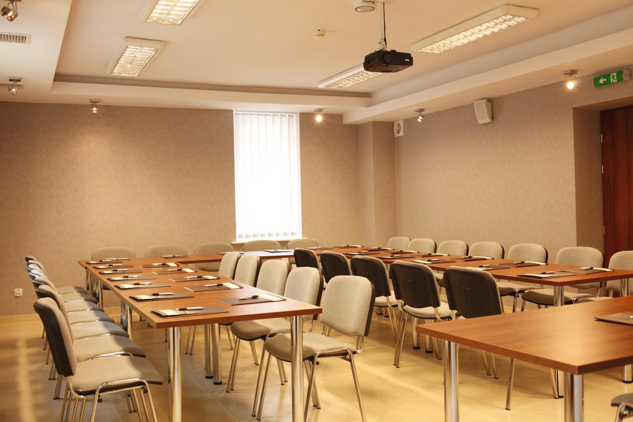 Iskra Hotel Radom Room photo